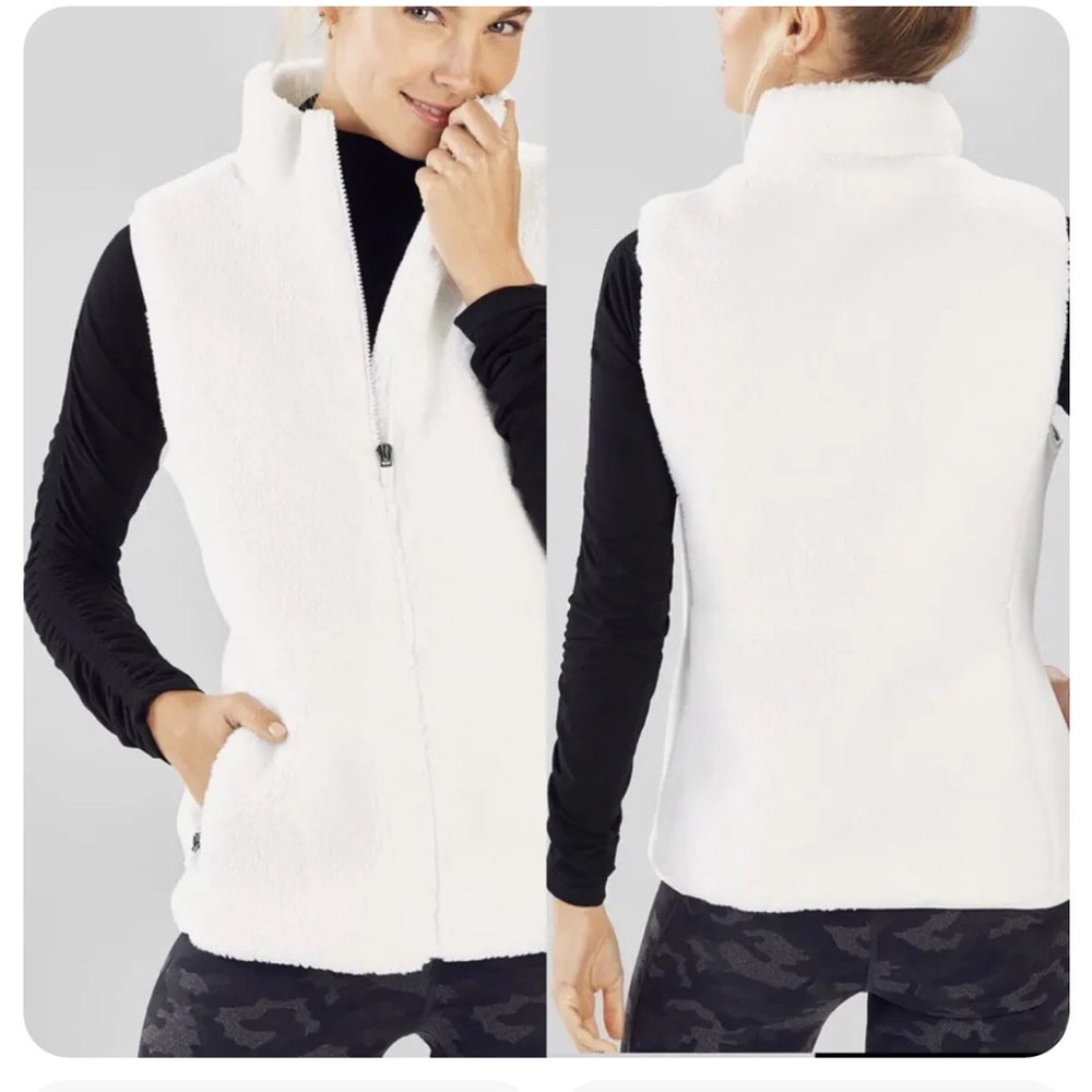 Fabletics Womens White Sedona stretch fleece L